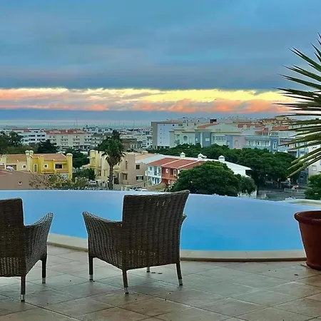 Wonderful House With Private Pool * Lagos